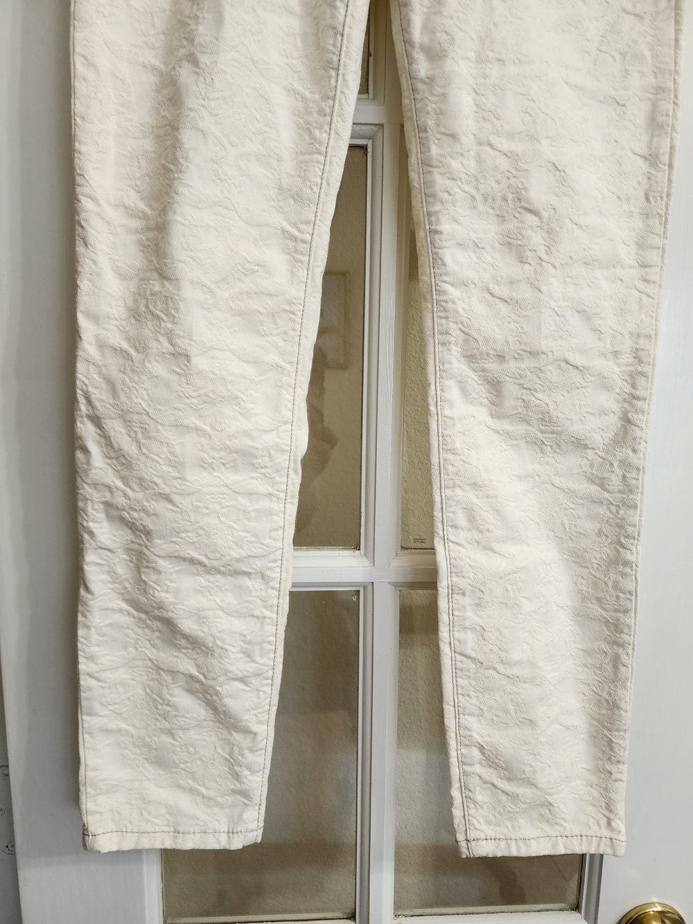 NWT Free People Cream Floral Jacquard Skinny Jeans Size 27 Boho - Picture 6 of 16